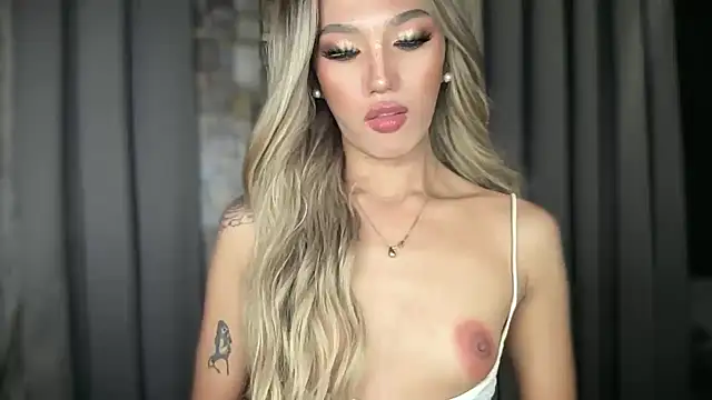 Hotsugarmollyxx live sex cam