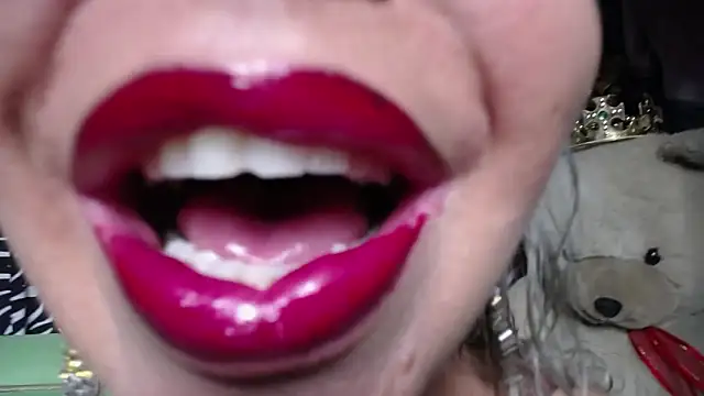 mia_beatles live sex cam