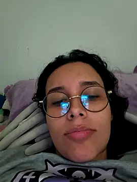 Annya-sweet live sex cam