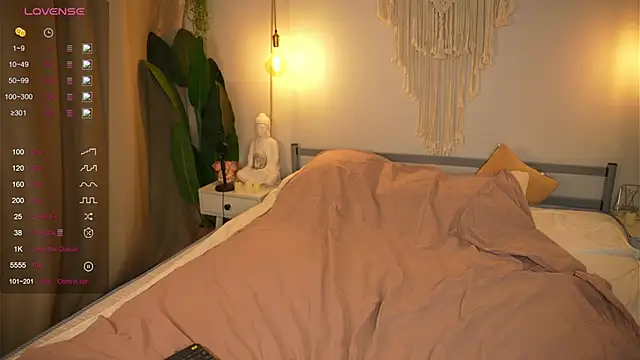 Devilsss_toy live sex cam