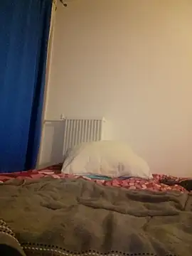 SelfSoleil live sex cam