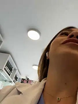 alicee16 live sex cam