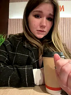 PumaShyXD live sex cam