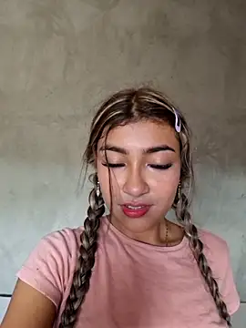 Sweed-virgin-pussy live sex cam