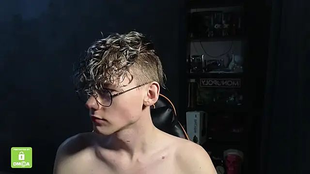 Keytaro live sex cam