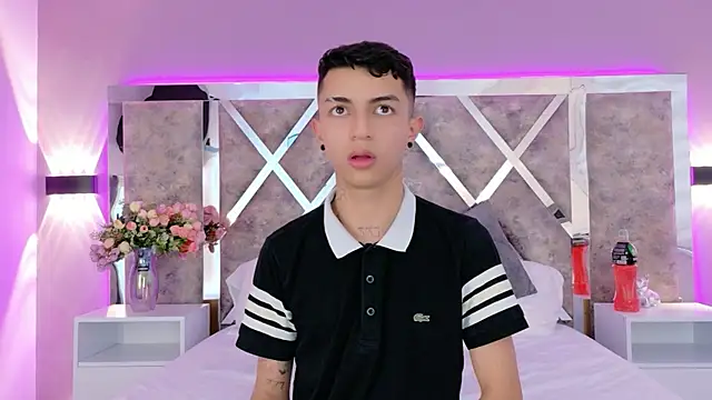 NickandAbby_ live sex cam