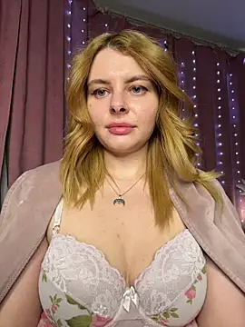 Day-off live sex cam