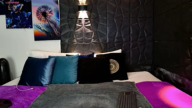 graceymilf666 live sex cam