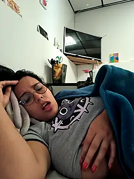 Annya-sweet live sex cam