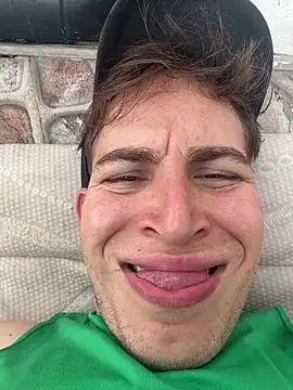 AlexanderBianchi2 live sex cam