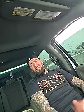 Beardedtattood live sex cam