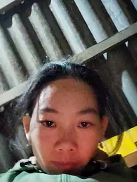 gio-thu live sex cam