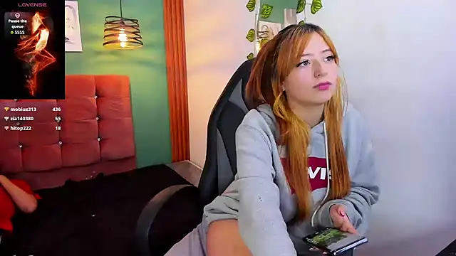 Aisha_andy live sex cam