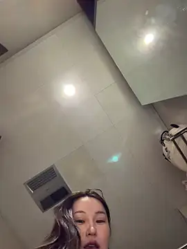 -cyber-butterfly- live sex cam