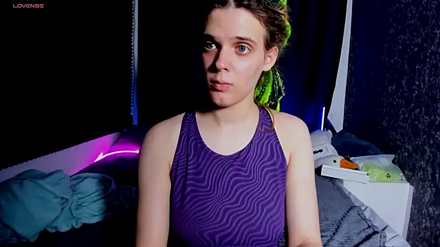 KIKI_Krash live sex cam