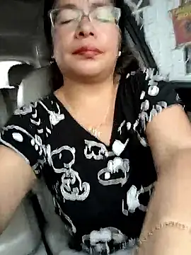 __valentina18 live sex cam