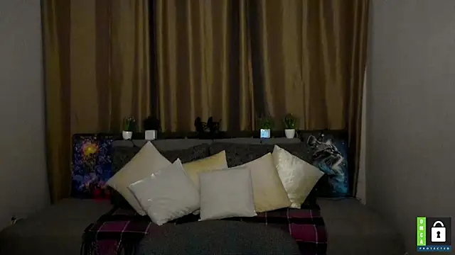 Alicia_redfollow live sex cam