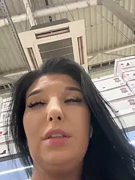 Tisha_Busty live sex cam