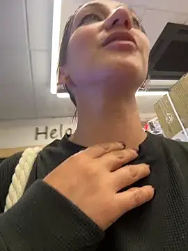 Ninabigtitied live sex cam