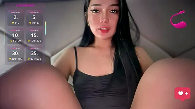 IvonnyBonita live sex cam