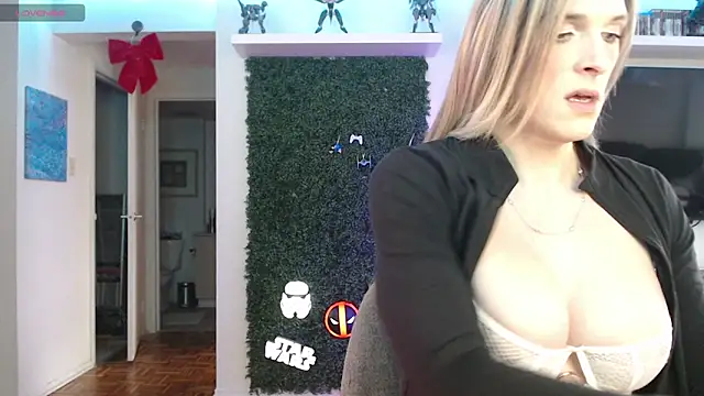 Vixen_Lockheart live sex cam