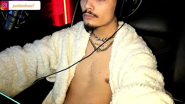 JordanShow live sex cam