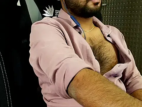 RuvoxXneXo live sex cam