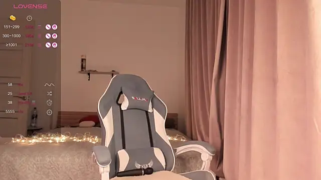 alisahug live sex cam