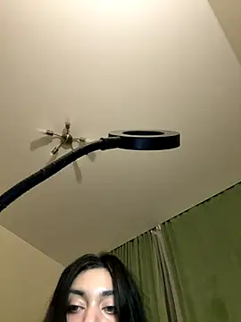 Sweet_Khalifa_ live sex cam