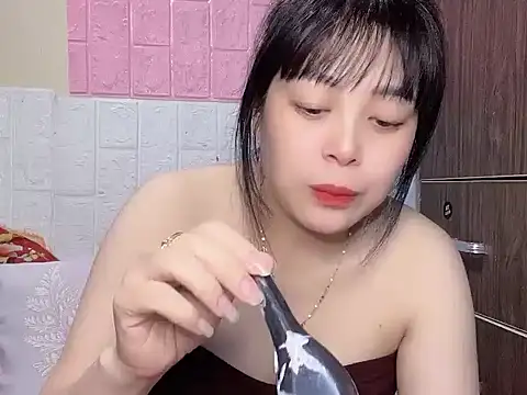 Butterfly_kee live sex cam