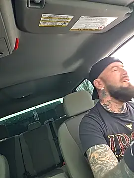 Beardedtattood live sex cam