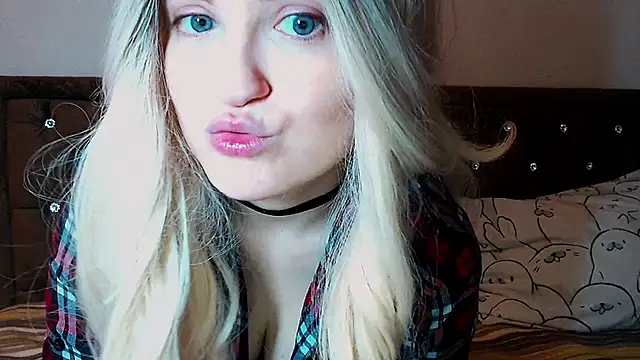 Sara4uu live sex cam