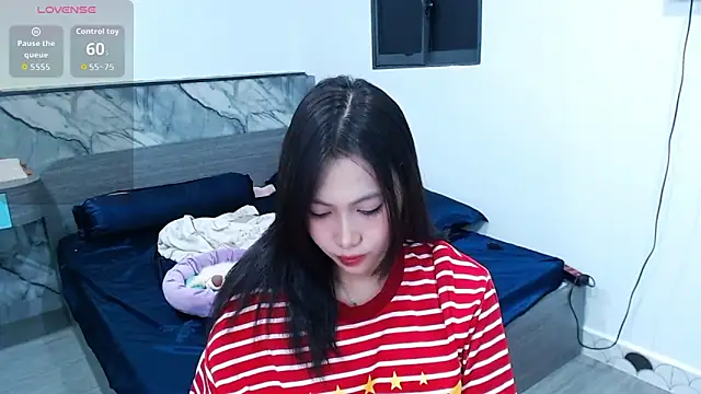 brianna-spanks live sex cam