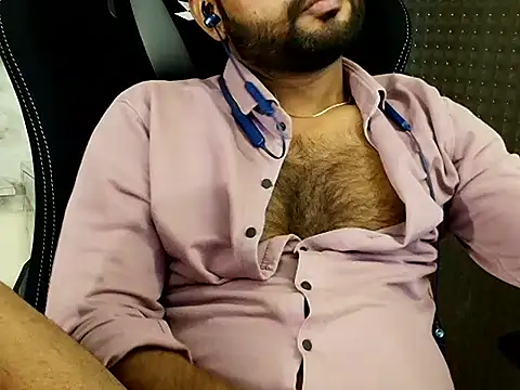 RuvoxXneXo live sex cam