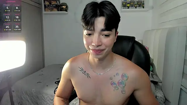 santy7v7 live sex cam