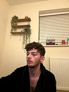 Hothungboy1 live sex cam