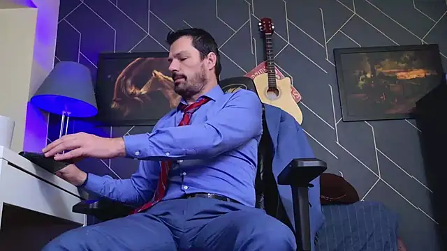 ChrisKox live sex cam