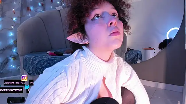 Katemoss70 live sex cam