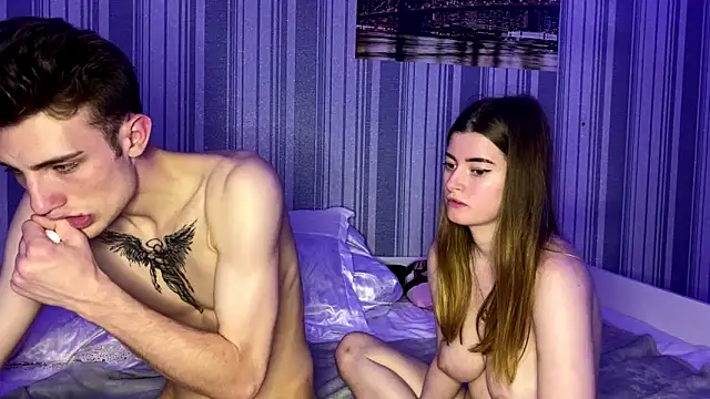 EmiliaCouple live sex cam