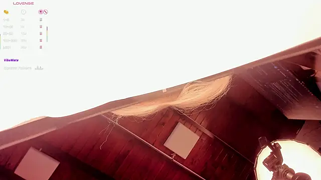 ari_monet live sex cam