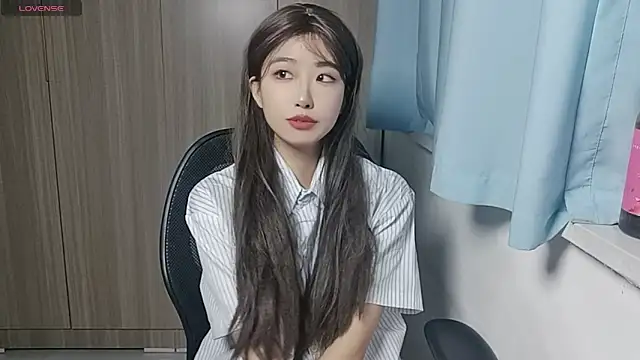 Yyoo-99 live sex cam