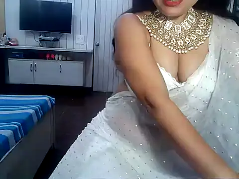yourradhika live sex cam