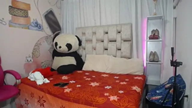 EMMA_SWEETT1 live sex cam