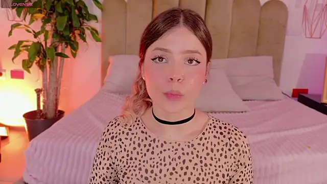 sienna_bloo live sex cam