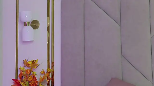 Touch_me live sex cam