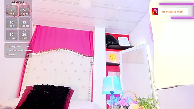 Victoria_west live sex cam