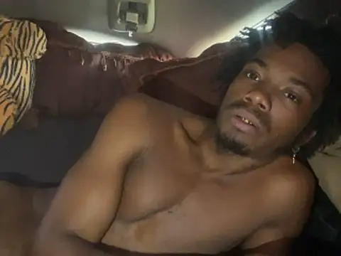 SlimeCrownzOut5 live sex cam