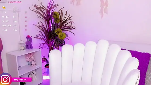 Emylopezz live sex cam