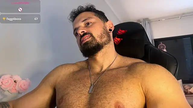 Lucasfit24 live sex cam