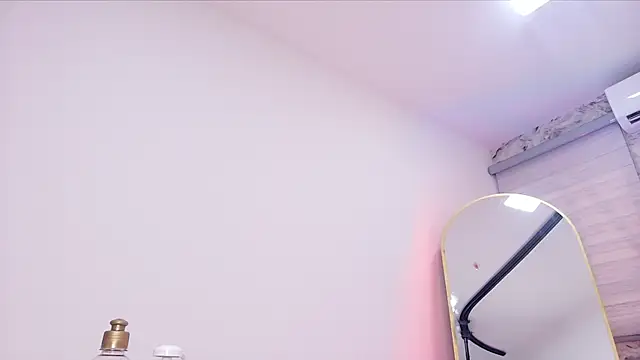 lili_jhonson live sex cam